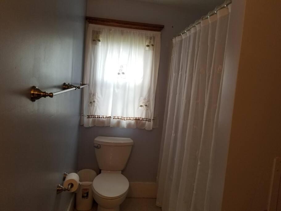 Basecampwv-Durbin. Spacious 4 Bedroom House W/Yard ภายนอก รูปภาพ